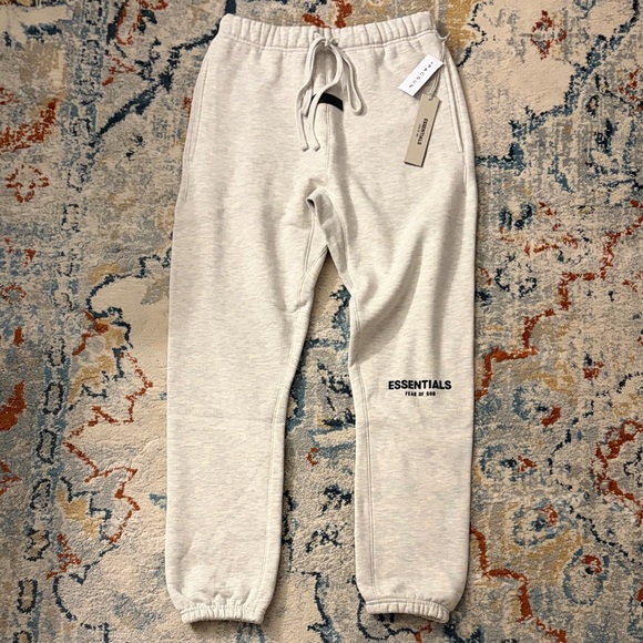 Essentials Pants - Essentials Fear Of God sweatpants light oatmeal size medium